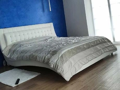 Какие применить шторы для спальни?