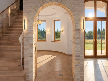 Оформление арки и люстры