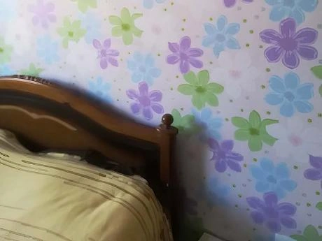 Какие подобрать шторы и покрывало для спальни?
