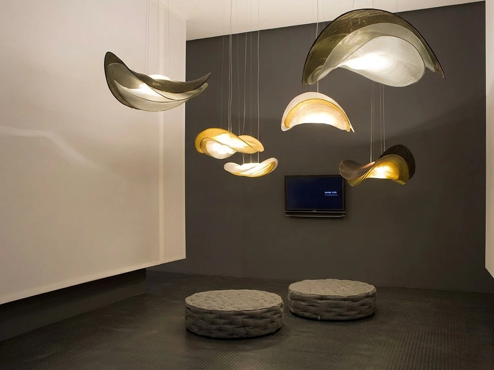 В моде светильники необычной формы В моде светильники необычной формы