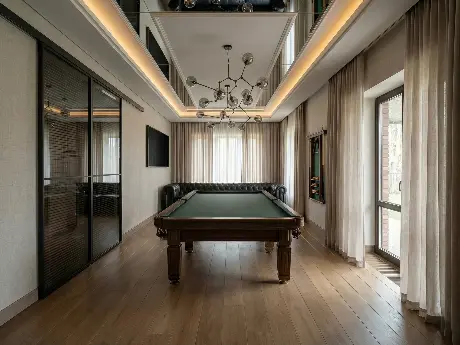 Бильярдная