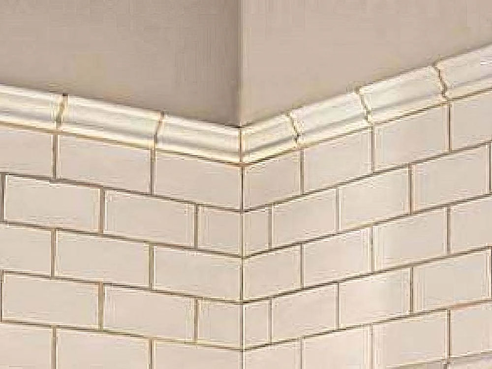 Планирую всю кухню выложить плиткой до середины стены?