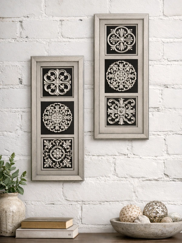 Высокий настенный декор для интерьера гостиной